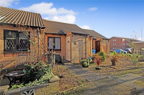 View Full Details for Stuart Close, Kettering, Northants