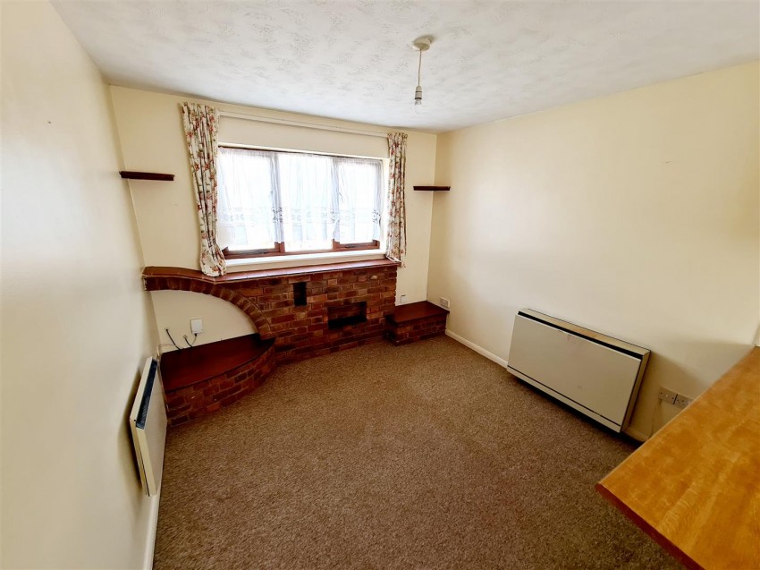 Images for Spencer Court, Station Road, Rushden, Northants