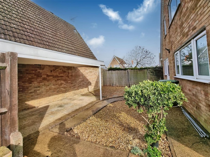 Images for Glenfield Close, Rushden, Northants